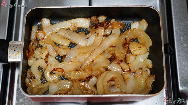 온 가족이 모여 양식 만들어 먹었습니다~!