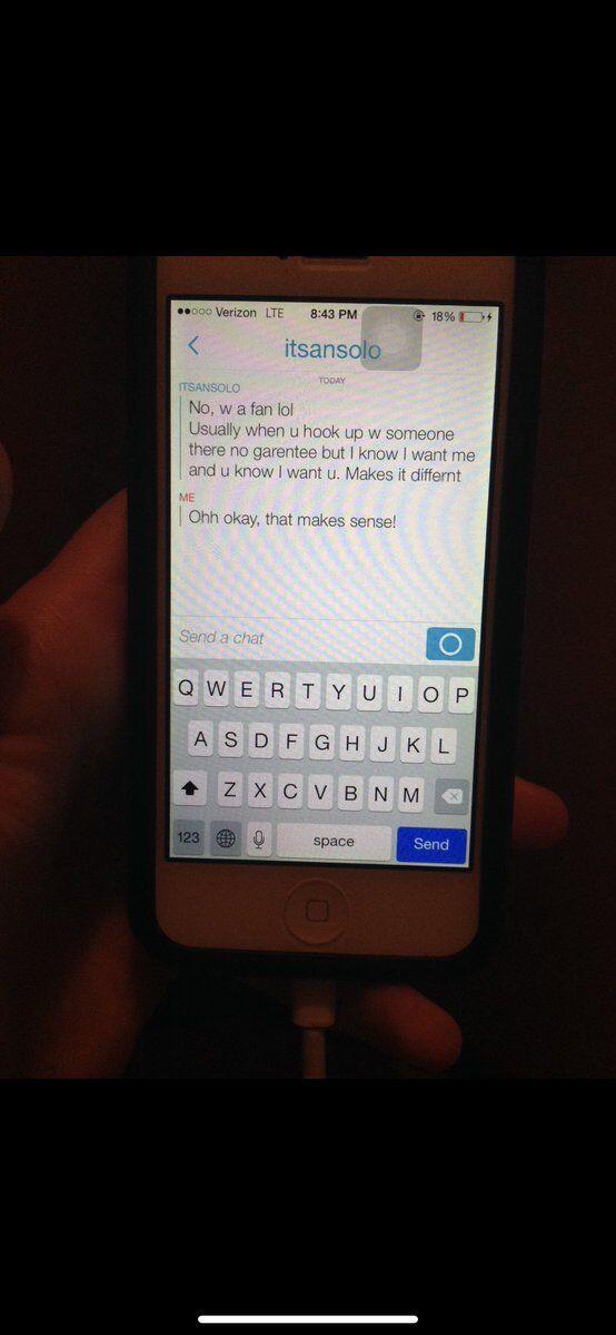 안셀 엘고트 2014년 미성년자 여성과의 문자내용