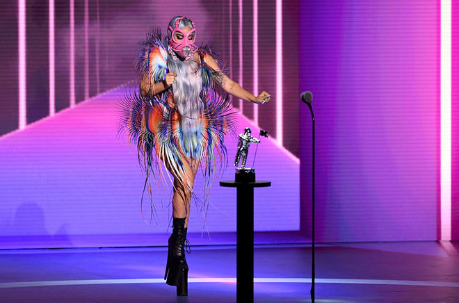lady-gaga-accepts-award-VMA-2020-billboard-1548-1598833006-768x508.jpg