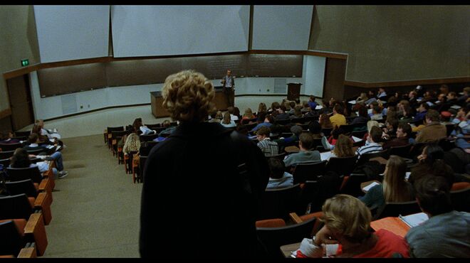 CANDYMAN - 4K UHD_t08.mkv_20220601_052144.934.png