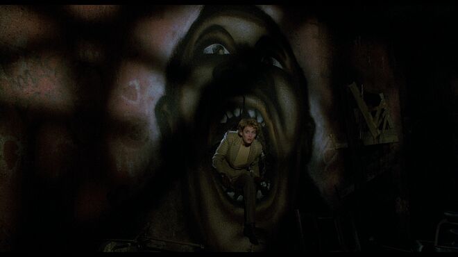 CANDYMAN - 4K UHD_t08.mkv_20220601_052727.435.png