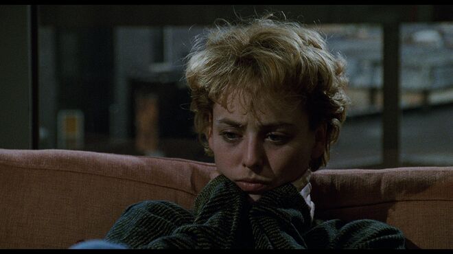 CANDYMAN - 4K UHD_t08.mkv_20220601_053227.070.png