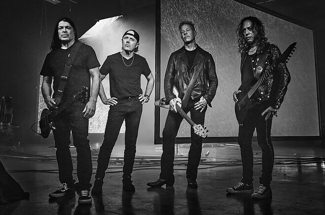 Metallica-press-credit-Tim-Saccenti-2022-billboard-pro-1260.webp