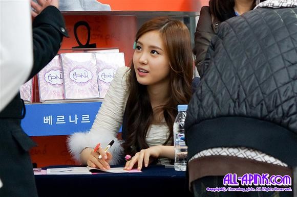 [에이핑크] 12.2 목동 핫트랙스 사인회 사진
