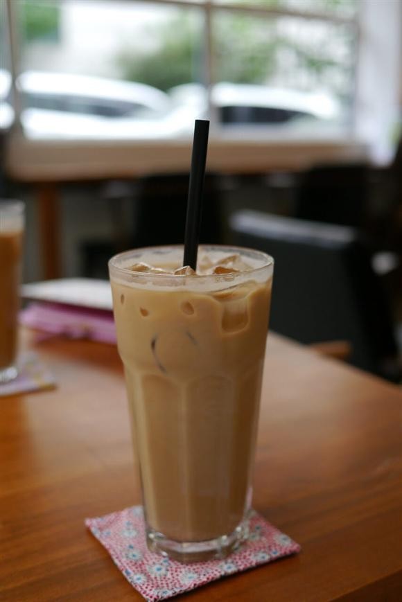 [스냅] 새로 생긴 까페..