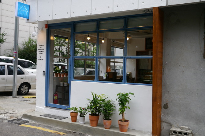 [스냅] 새로 생긴 까페..