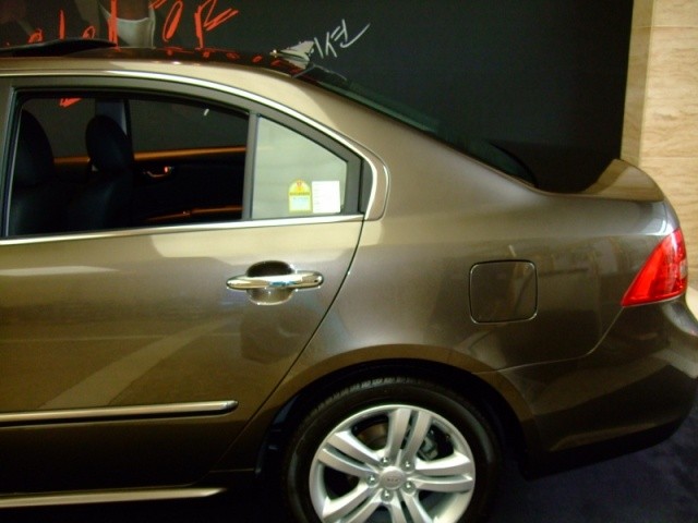 [사진] 로체 이노베이션 메탈브론즈