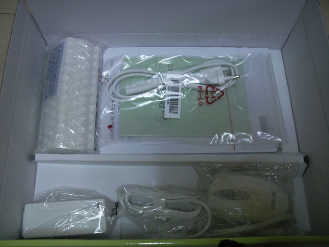 [지름자랑] Eee pc 901 왔습니다.