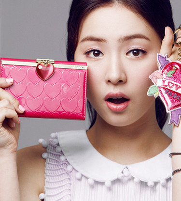 [사진] 신세경 가방브랜드 광고영상과 화보..