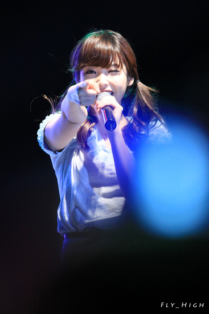 [사진] 안경 쓴 아이유를 보면...ㅡ,.ㅡ