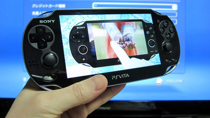 [아이러니] Sony PSVita 안 산다고 해도....다들 사는군요.