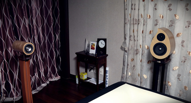 [소개] 쿠르베 7채널 스피커 시스템