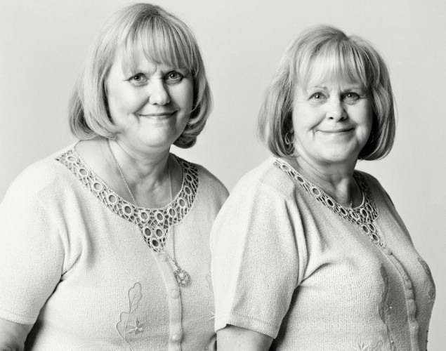 [잡담] 사진작가 Brunelle 의 쌍동이 사진 프로젝트