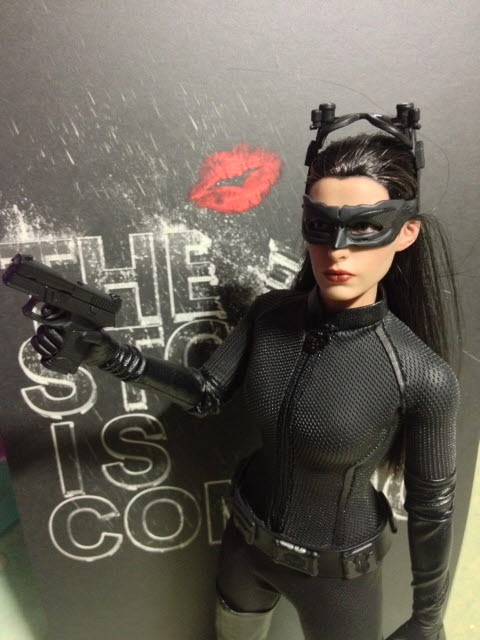 [핫게이] 12인치 셀리나 카일이 왔는데...