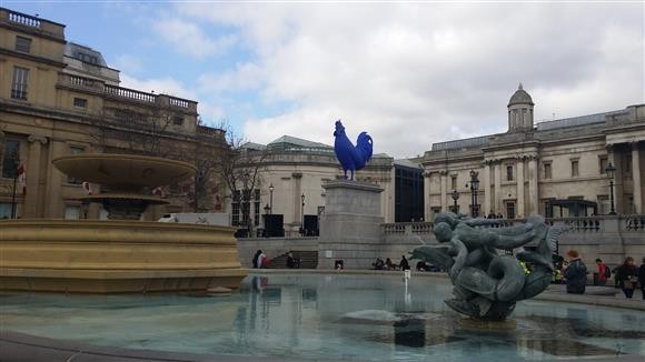 [DPⓐ] 오늘 댓통령의 의상을 보니 문득