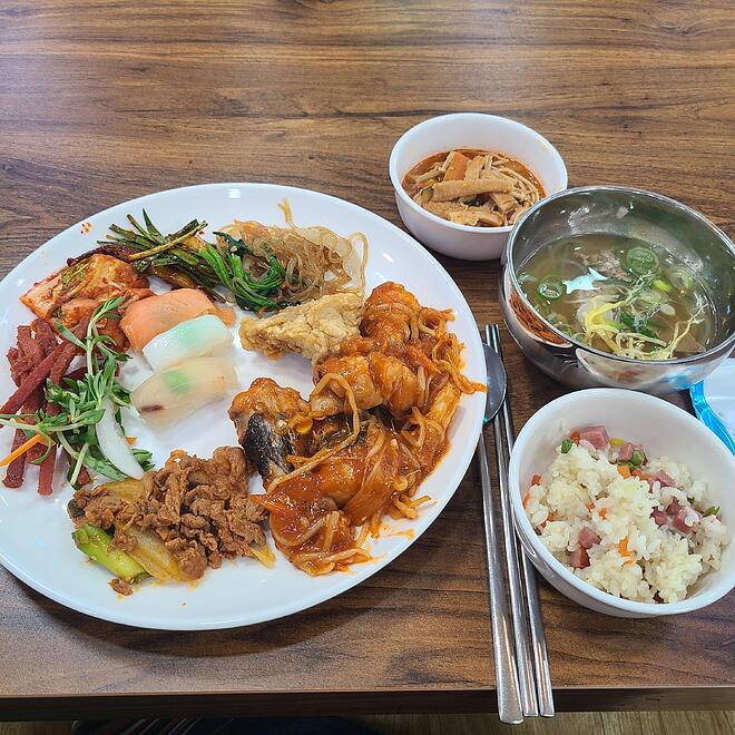 진규야밥먹자님이 소개하신 진천군 손맛한식뷔페 성공입니다. - DPrime