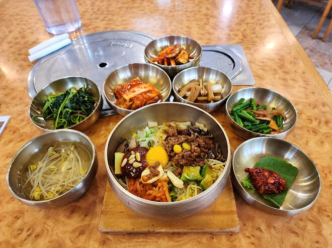 전주비빔밥에 한컵 합니다. - DPrime