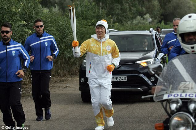 동계올림픽 &lsquo;마지막 성화 봉송자&rsquo;로 읽는 올림픽 이야기