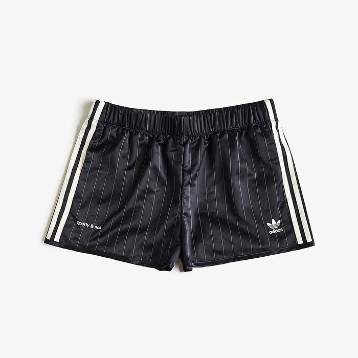 스포티 앤 리치(Sporty & Rich) x 아디다스 삼바 & 의류 컬렉션 - 풋셀 커뮤니티