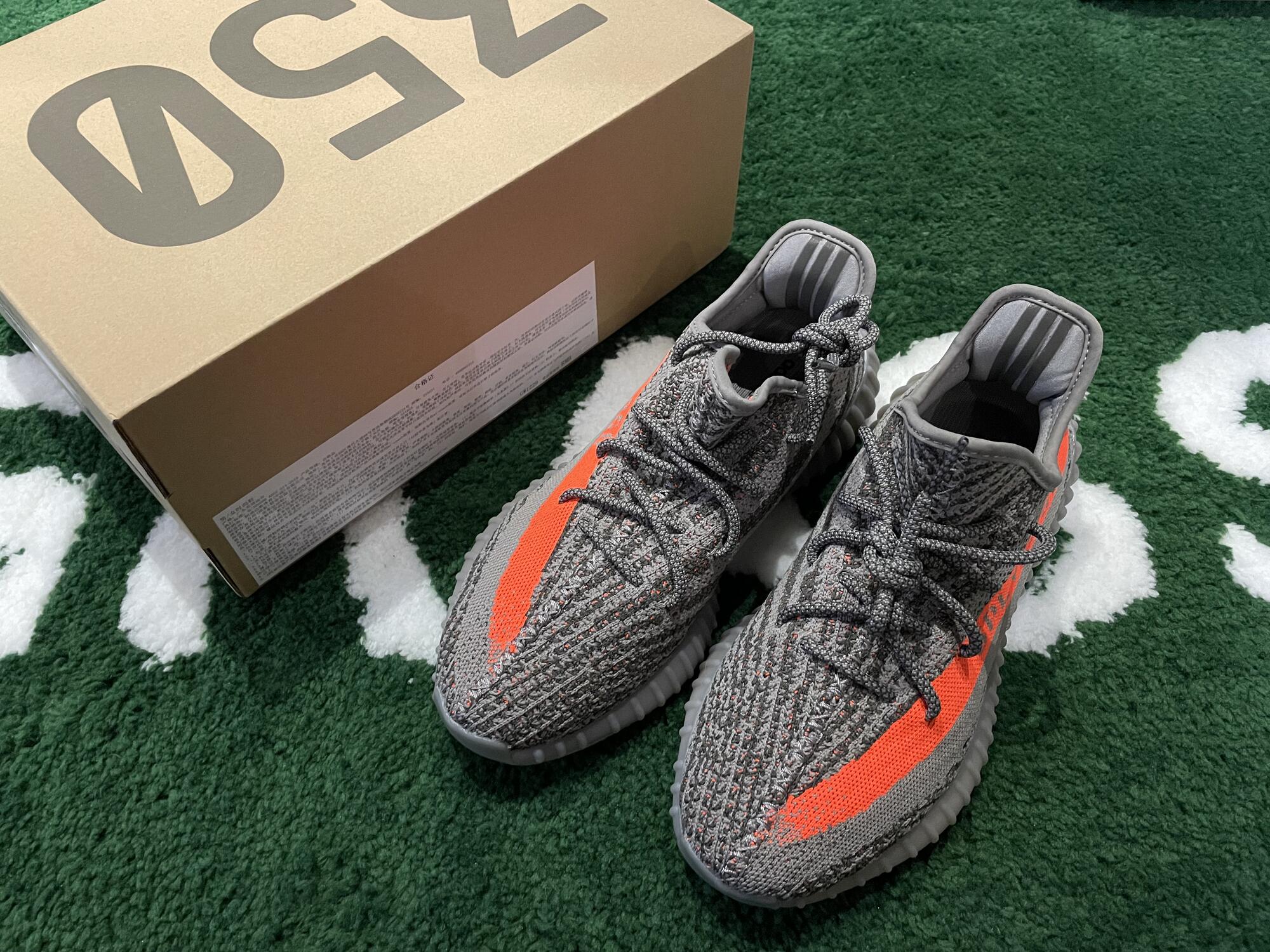 Yeezy 350 벨루가 리플렉티브 (사진주의) - 풋셀 커뮤니티