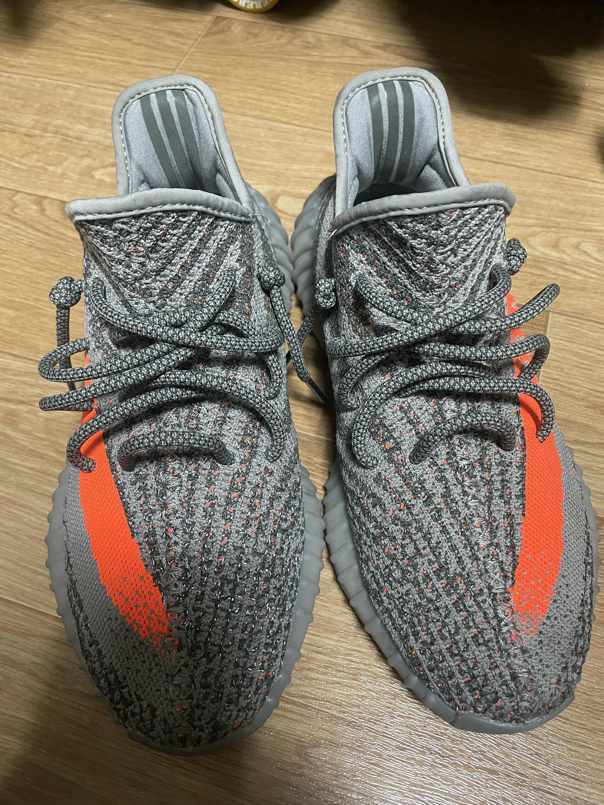 이지부스트 350 v2 벨루가 리플렉티브 - 풋셀 커뮤니티