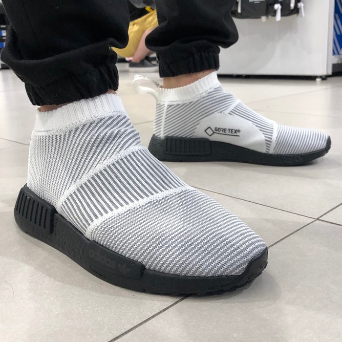 김해 장유 아울렛(롯데 프리미어 아울렛) NMD CS1 GTX - 풋셀 커뮤니티