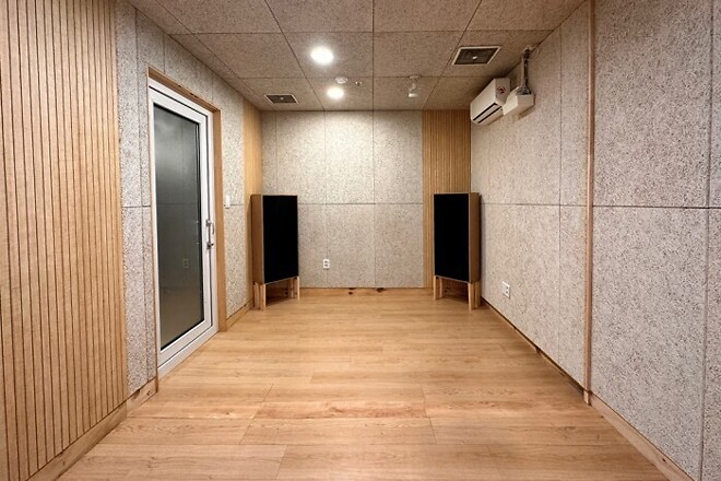 [홍대, 신촌] (큰방공실)초역세권, 인근 최저가(초특가 할인 진행중), 샤워실 완비, 숙식가능