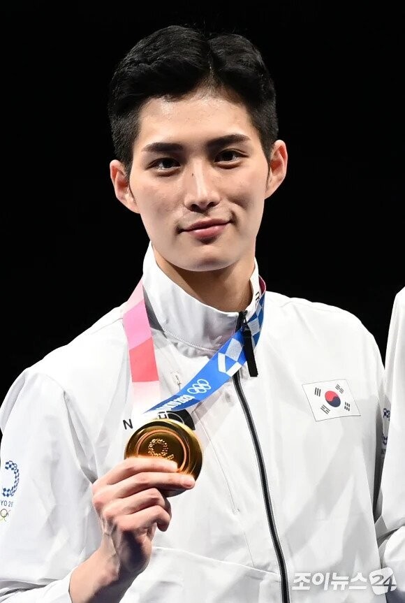 김준호 위원은 진짜 기계긴 하네요.