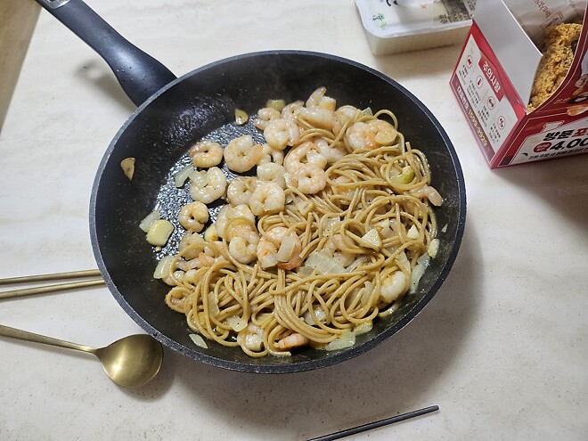새우 폭탄 파스타