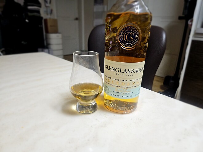 한 잔 하고 있습니다