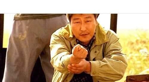 어색함을 깨기 위해서는?