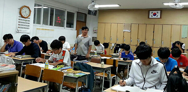 고딩 시절 재밌는 문화 썰 2가지 풀어 봅니다