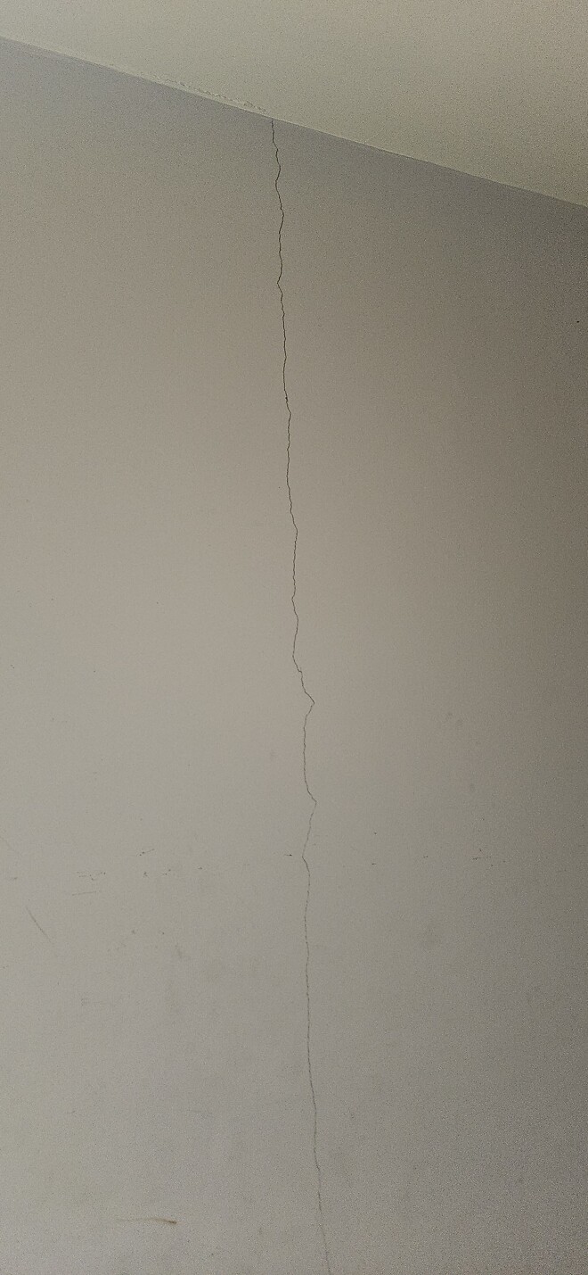 최소 1000여명 이상이 사망한것으로 보인 미얀마 지진