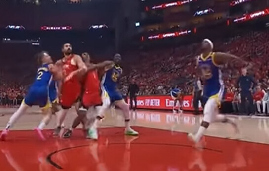 이제보니 아담스가 아멘탐슨을 밀었군요.jpg