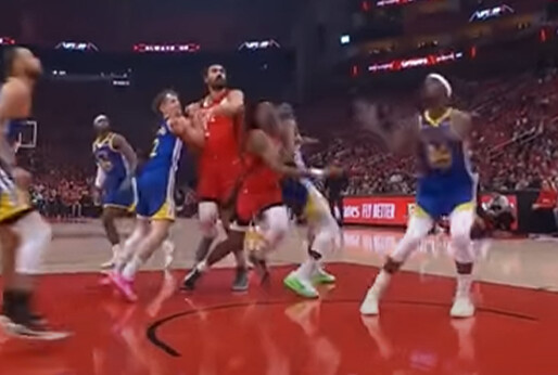 이제보니 아담스가 아멘탐슨을 밀었군요.jpg