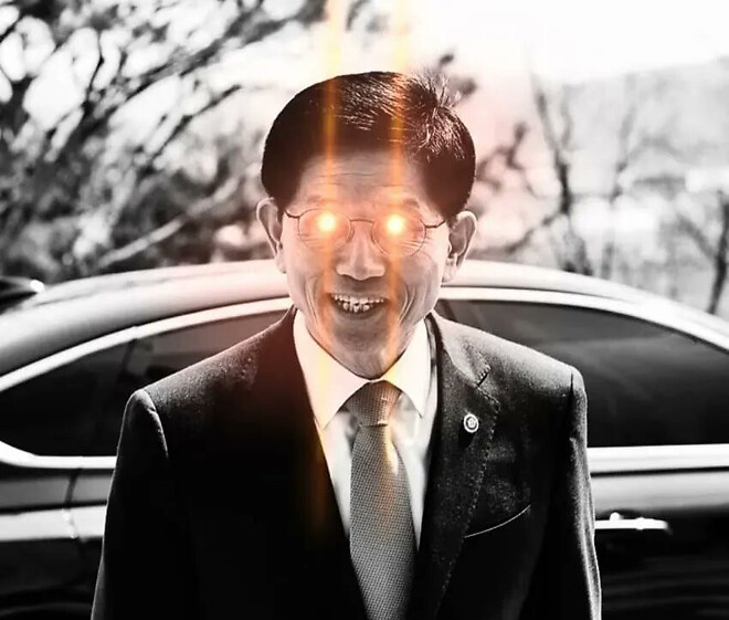 김문수가 끝까지 버텨서 당 지도부 크게 엿먹이길