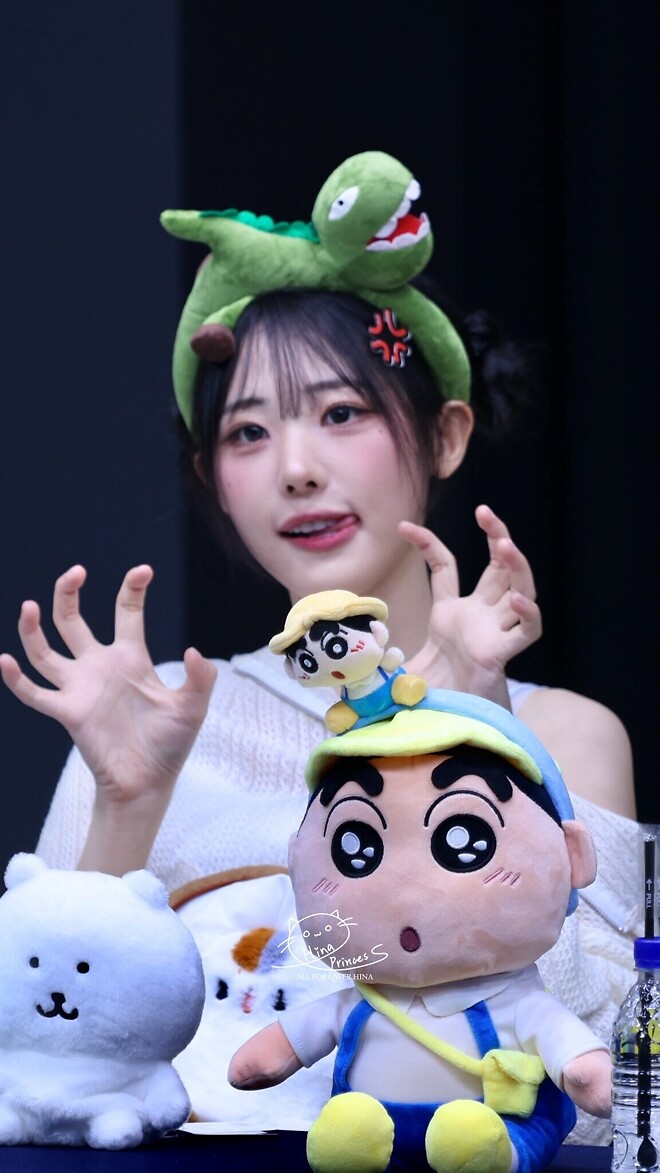 QWER 히나 - 장나영 - MANIA