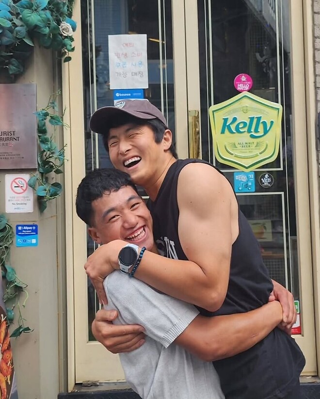 태계일주 네팔 친구들과 만난 기안