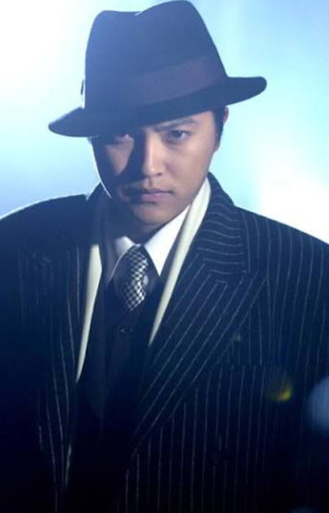 웅장하게 일어날 수 있는 모닝콜