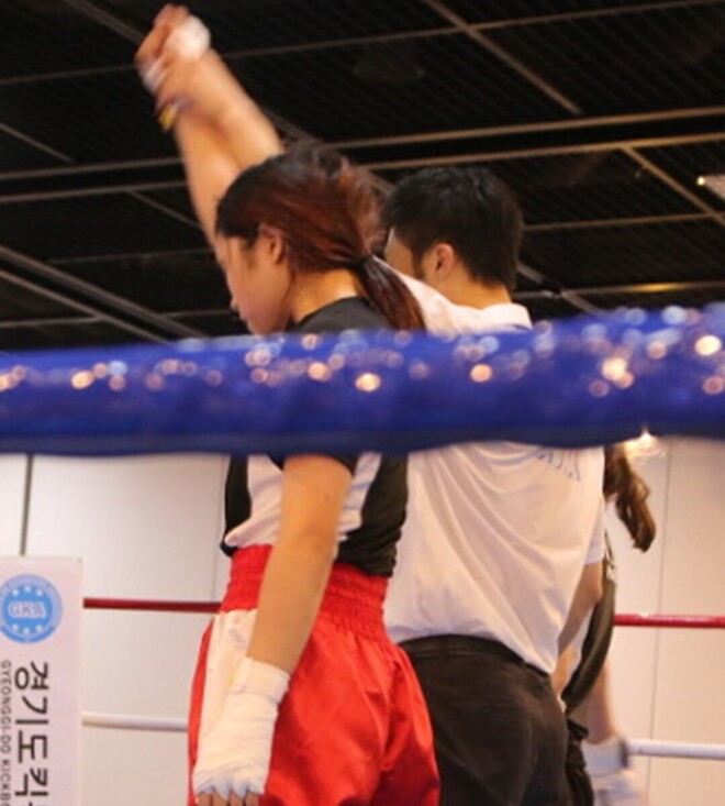 꼬다쾃 - 학폭가해자 찾아가봄(메이크업 썰풀기)