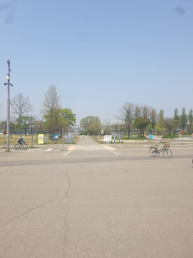 너무 졸린 나머지