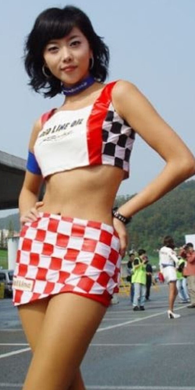 레이싱걸 시절 오윤아