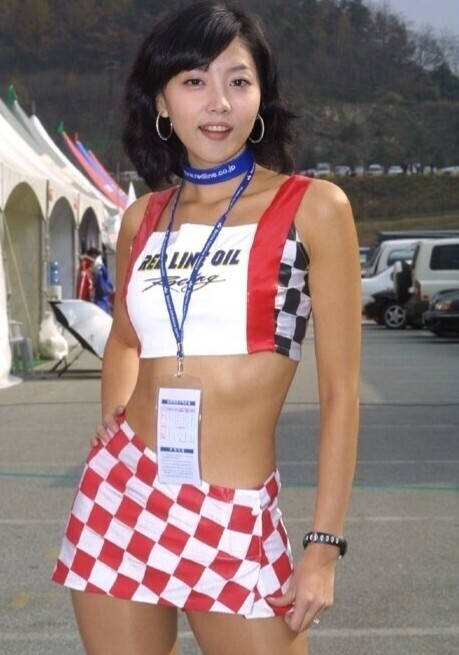 레이싱걸 시절 오윤아