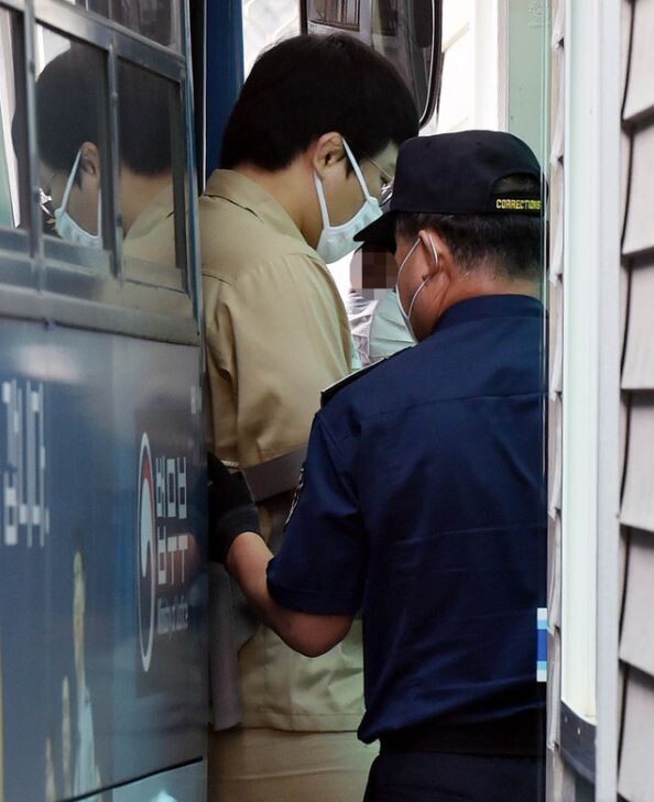 5월 1일 만기 출소를 앞두고 있는 성범죄자