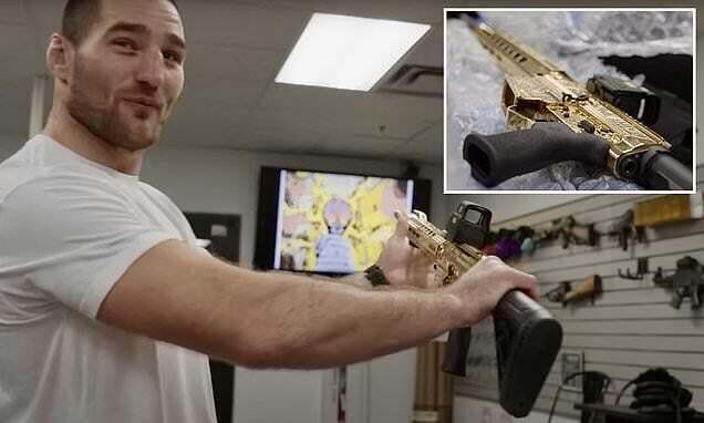 함자트 치마예프&deg;션 스트릭랜드 - 디스전