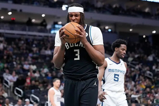 마일스 터너 인터뷰: 벅스에서의 첫 시즌은 &lsquo;혹독한 시련&rsquo;이었으나 이제 앞을 내다본다.