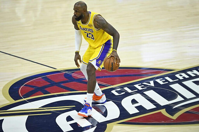 [번역] 르브론 제임스의 미래와 알려진 사실들