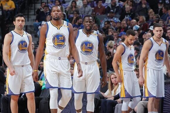 두팀이 만약에 파이널붙으면 누가이김?