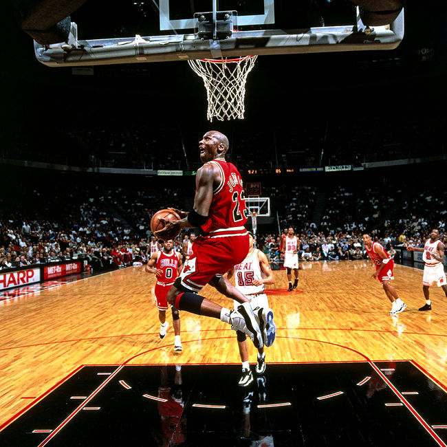 Michael-Jordan-in-Air-Jordan-11.jpg