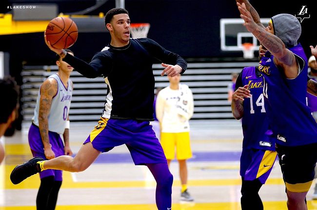 레이커스 트레이닝 캠프 소식 (2)